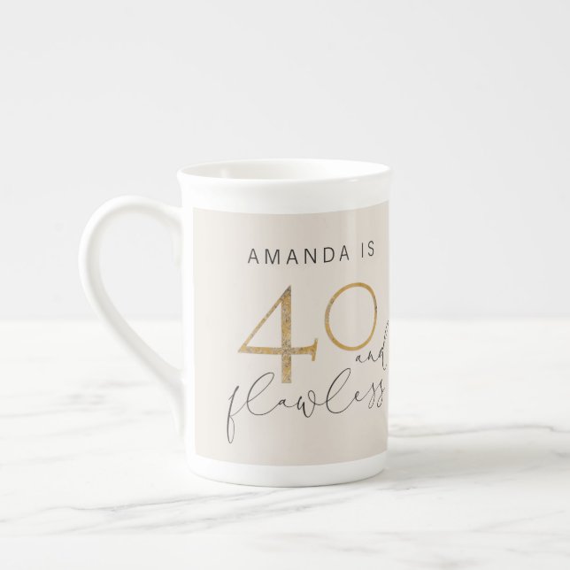Taza De Porcelana 40 y nombre inadecuado rosa y oro 40 cumpleaños (Izquierda)