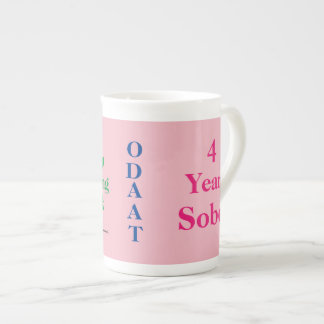 Taza De Porcelana 4 años de paro sobrio