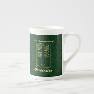 Taza De Porcelana 50.o Aniversario de la mirada del cuero del verde