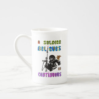 Taza De Porcelana A Soldier Believes in Continuous