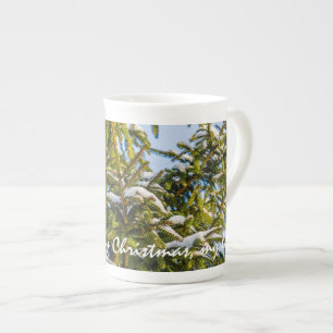 Taza De Porcelana Árbol de Navidad Verde en Nieve