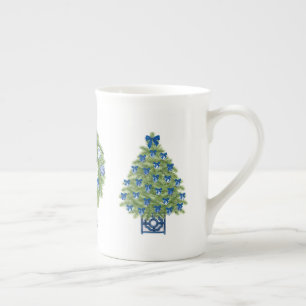 Taza De Porcelana Árbol de Navidad y Corona de Chinoiserie