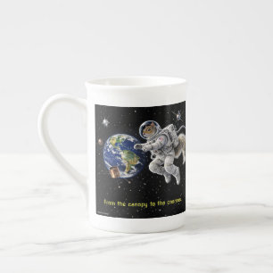 Taza De Porcelana Ardilla en el espacio