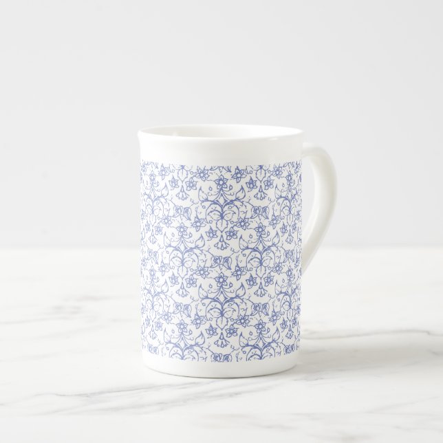 Taza De Porcelana Azul perwinkle personalizado sobre floral decorati (Derecha)