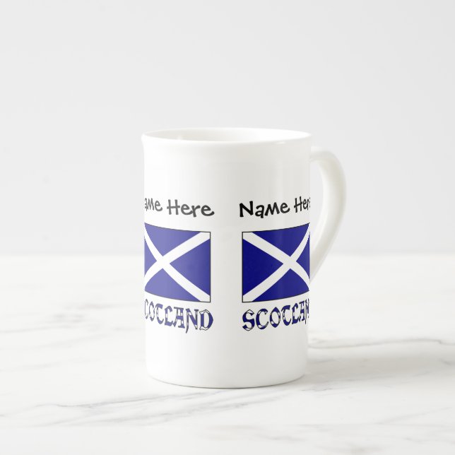 Taza De Porcelana Bandera escocesa y escocesa con tu nombre (Derecha)