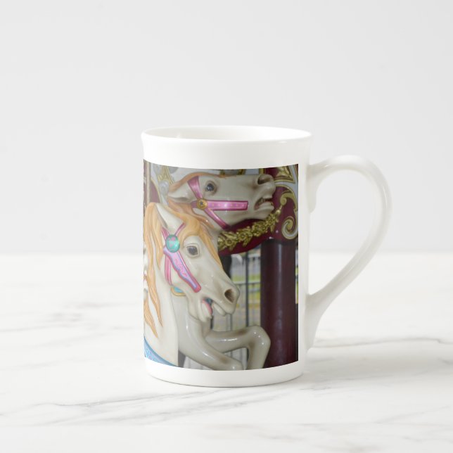 Taza De Porcelana Caballos de carrusel coloridos (Derecha)
