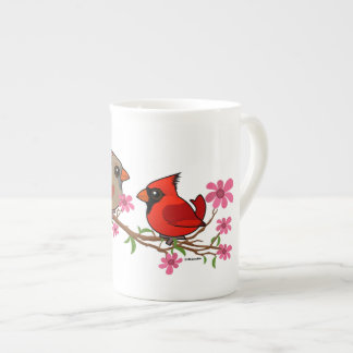 Taza De Porcelana Cardenales del norte en rama de florecimiento