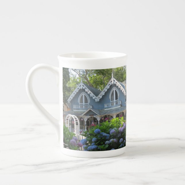 Taza De Porcelana Casa victoriana en azul - Viñetería de Martha (Izquierda)