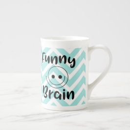 Taza De Porcelana Cerebro divertido con la cara