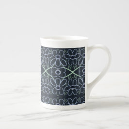 Taza de porcelana china con flores azul marino