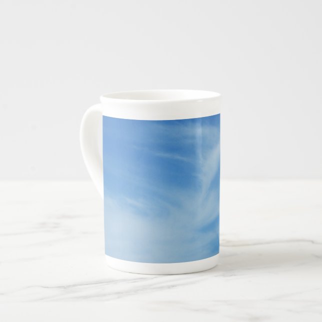 Taza De Porcelana Cielo azul con nubes blancas resumen foto natural (Izquierda)