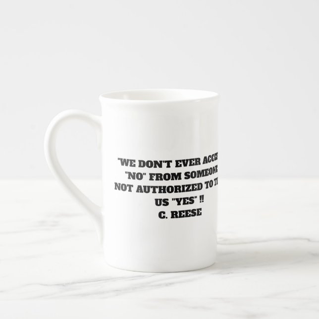 TAZA DE PORCELANA COFFEE MUG (Izquierda)