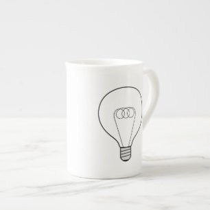 Taza de porcelana con bombilla