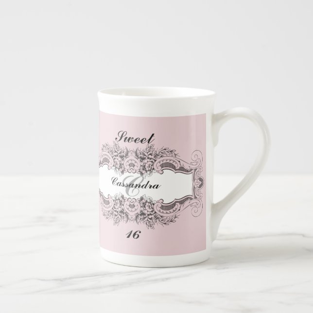 Taza De Porcelana Con monograma personalizada décimosexto cumpleaños (Derecha)