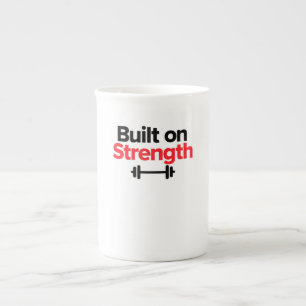 Taza De Porcelana Construido en Fuerza - Camiseta de Gimnasio y Esfu