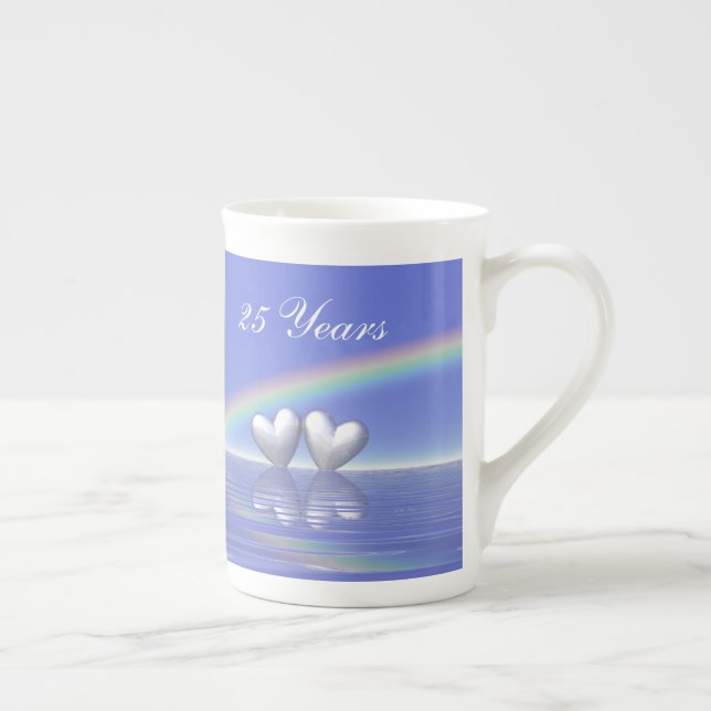 Taza De Porcelana Corazones plateados de 25 años (Derecha)
