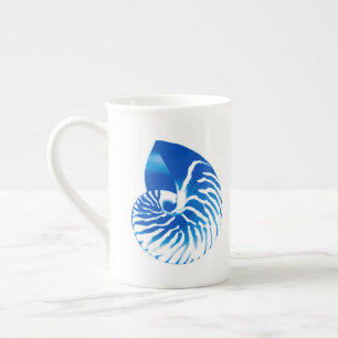 Taza De Porcelana Cubierta de Nautilus - azul cobalto y blanco