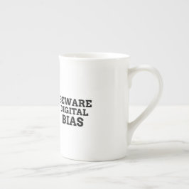 Taza De Porcelana Cuidado con el sesgo digital