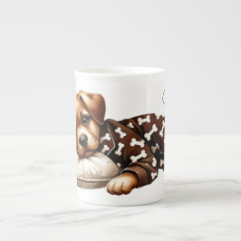 Taza de porcelana de cachorro dormido con pijama