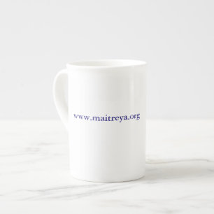 Taza de porcelana de hueso