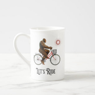 Taza De Porcelana Divertida Aventura Retro en Bicicleta de Bigfoot