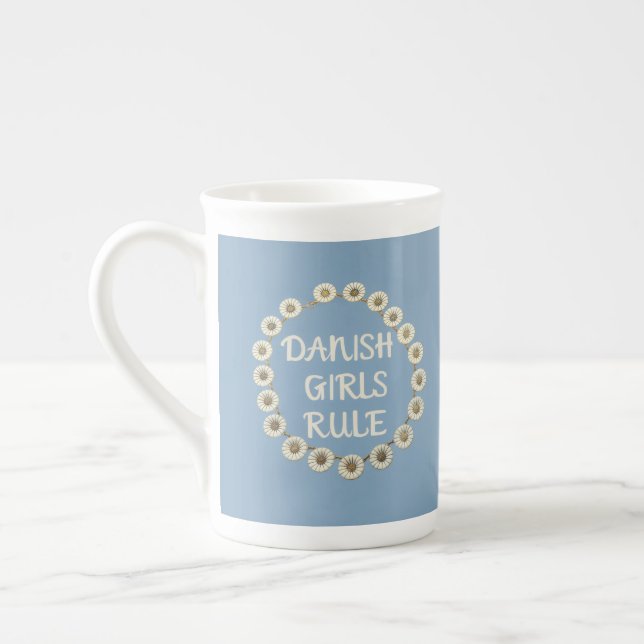 Taza De Porcelana DK Chicas Rule Mug (Izquierda)
