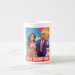 TAZA DE PORCELANA DONALD TRUMP - SOY CHICA DE TRUMP