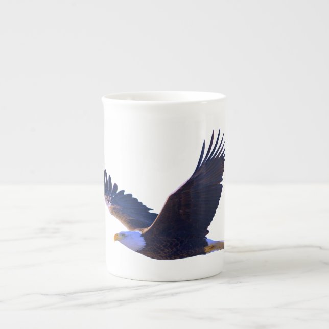 Taza De Porcelana El águila calva volando (Frente)
