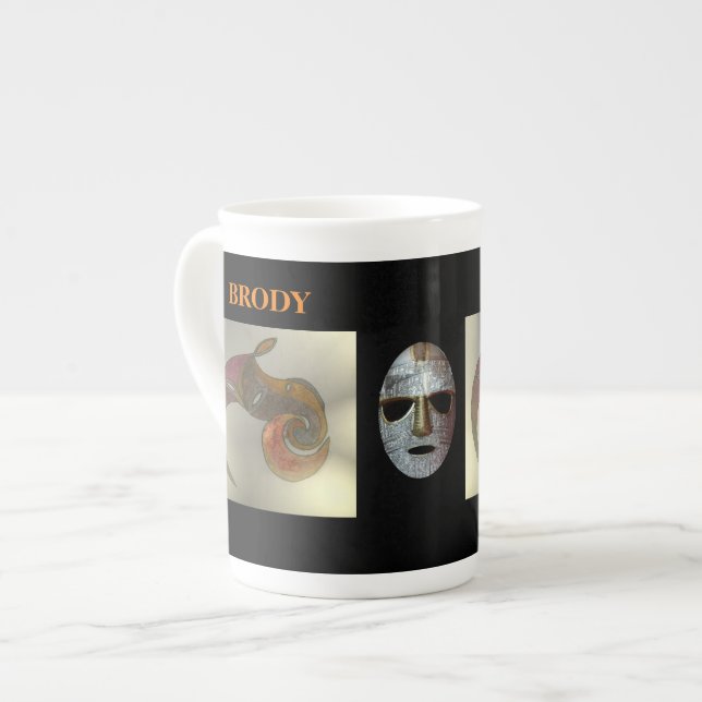 Taza De Porcelana El caballo y el guerrero (Izquierda)