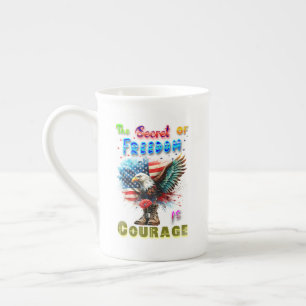 Taza De Porcelana El Secreto De La Libertad Es Coraje