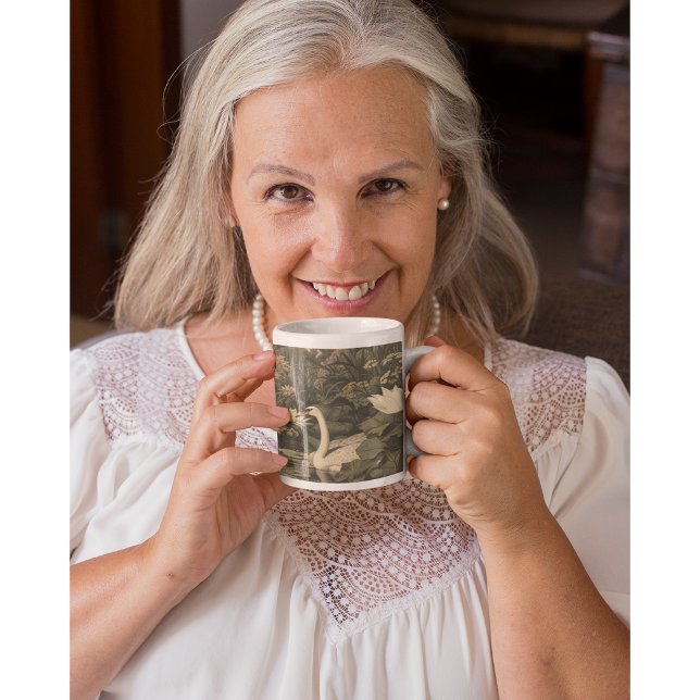 Taza De Porcelana Elegancia botánica - Cisne en el bosque (Subido por el creador)