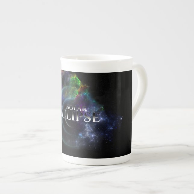 Taza De Porcelana Escapada de arte fractal de eclipse solar (Derecha)
