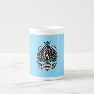 Taza De Porcelana Escudo de As of Spades — Filigree coronado