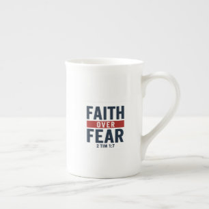 Taza De Porcelana Fe sobre Miedo – 2 Timoteo 1:7