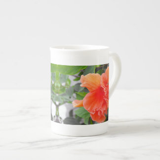 Taza De Porcelana Flor Naranja espantada