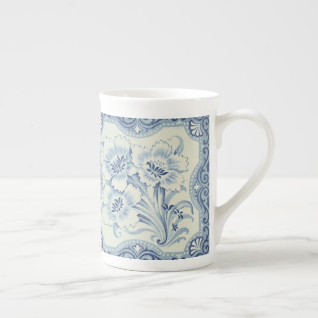 Taza De Porcelana Floral azul y blanca victoriana mallica antigüedad (Derecha)