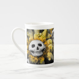 Taza De Porcelana Flores de calavera - Té de sangre y cuerda roja