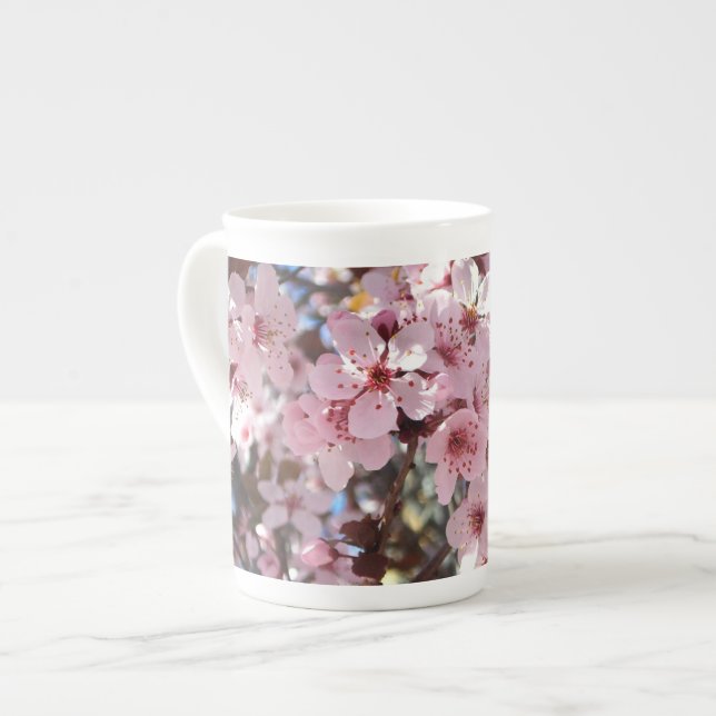 Taza De Porcelana Flores rosas en el árbol floreciente ornamental (Izquierda)