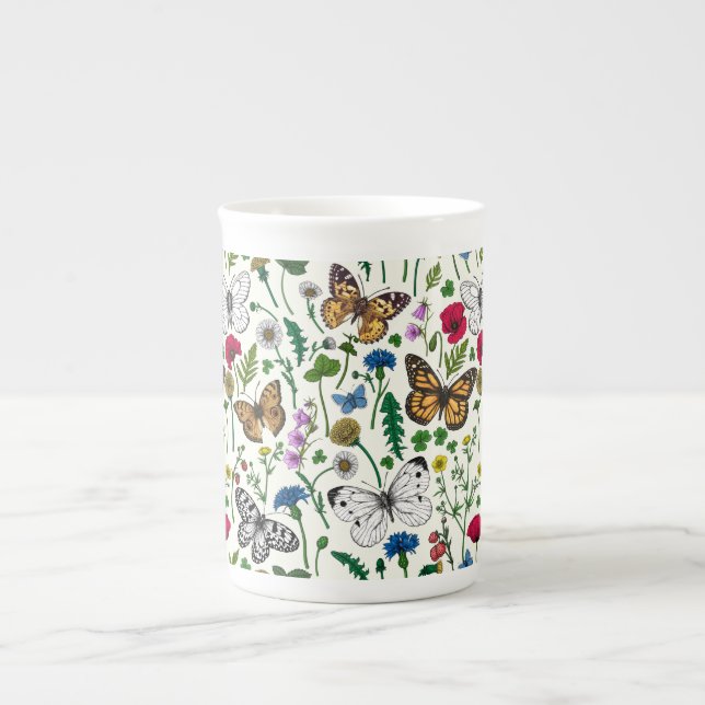 Taza De Porcelana Flores y mariposas silvestres en blanco (Frente)
