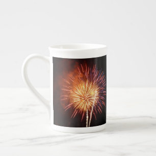 Taza De Porcelana Fuegos Artificiales Rojos, Blancos y Azules I