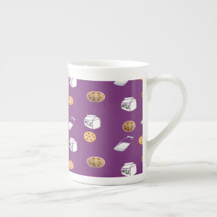 Taza De Porcelana Galletas y leche en morado
