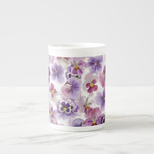 Taza De Porcelana Hueso chino rosa y morado (Frente)