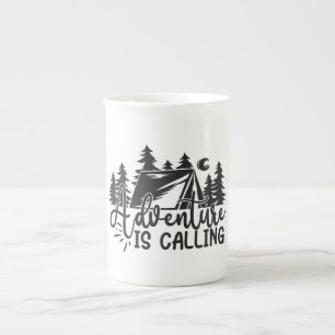 Taza De Porcelana La aventura está llamando