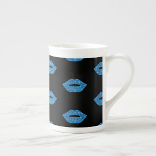 Taza De Porcelana Labios Brillantes Besos Azules Maquilladora Fantas