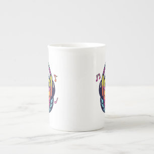 Taza De Porcelana Lechuza feliz con audífonos escuchando música.