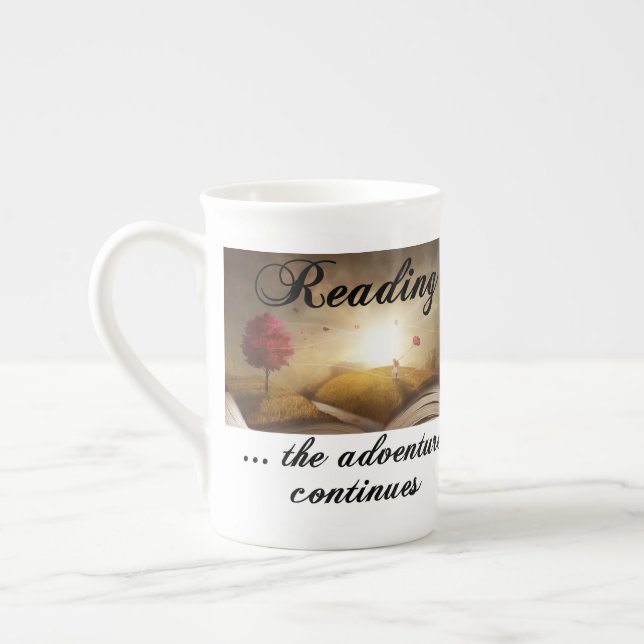 Taza De Porcelana Leyendo, la aventura continúa (Izquierda)