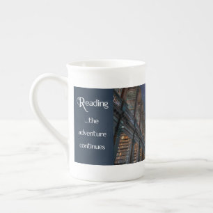 Taza De Porcelana Leyendo, la aventura continúa