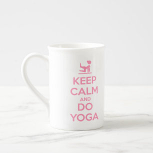 Taza De Porcelana Mantén la calma y haz yoga