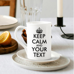 Taza De Porcelana Mantenga la calma y cree su propio Make Text aquí