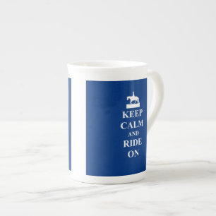 Taza De Porcelana Mantengan la calma y sigan (azul)